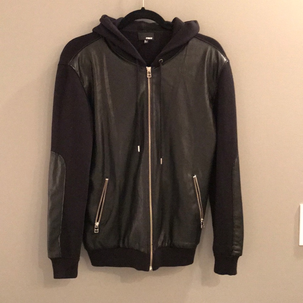 **CLOSET CLEAROUT SALE** Wilfred Cotton/Faux Leather Sweatshirt